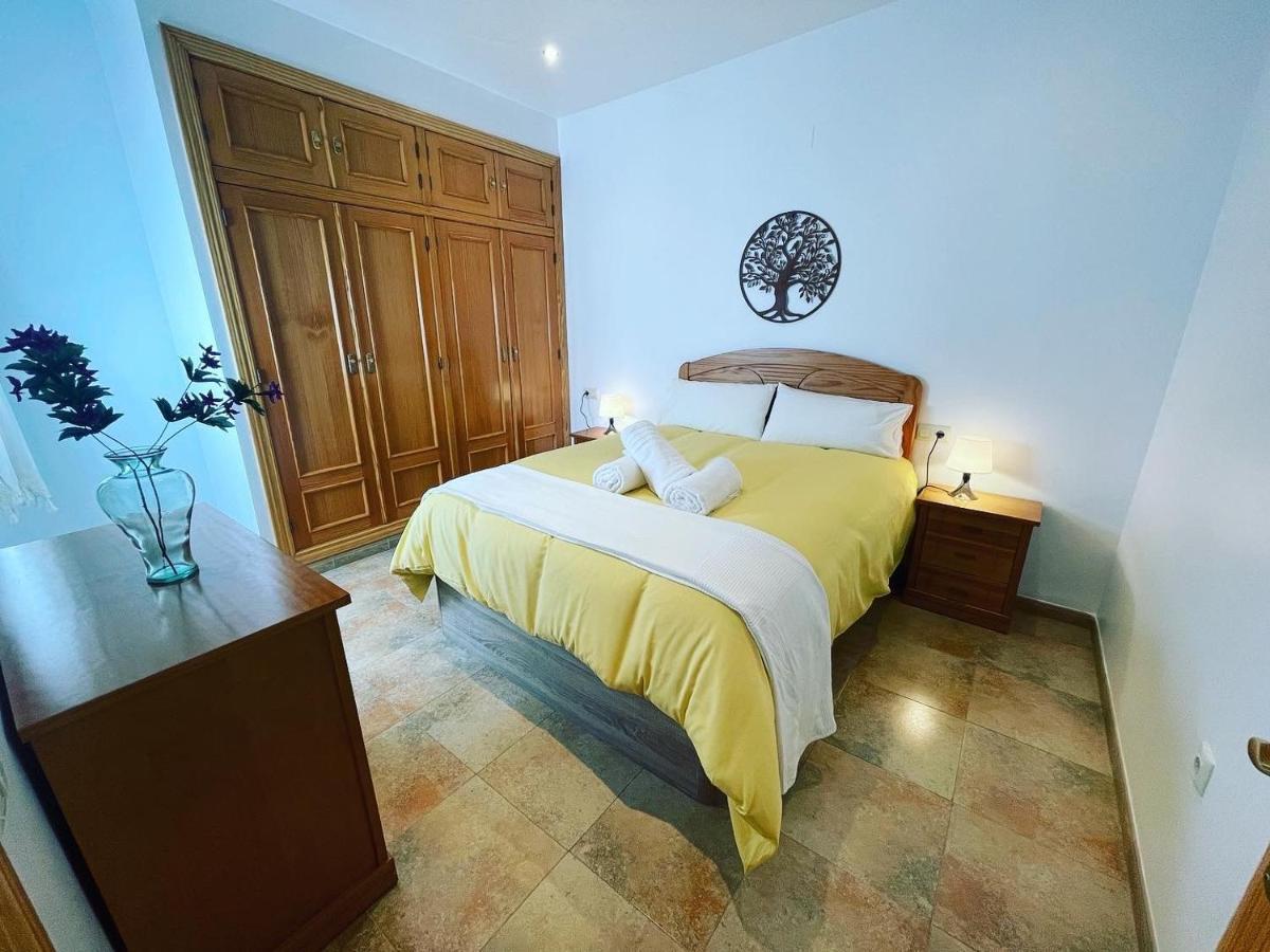 Apartamentos Colon Pondos Линарес Экстерьер фото